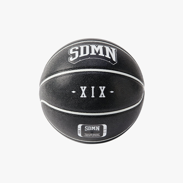SDMN VARSITY BASKETBALL