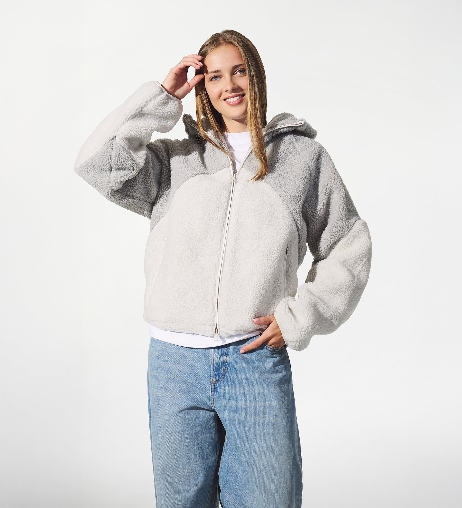 Astro Fleece Hoodie [Arctic White]