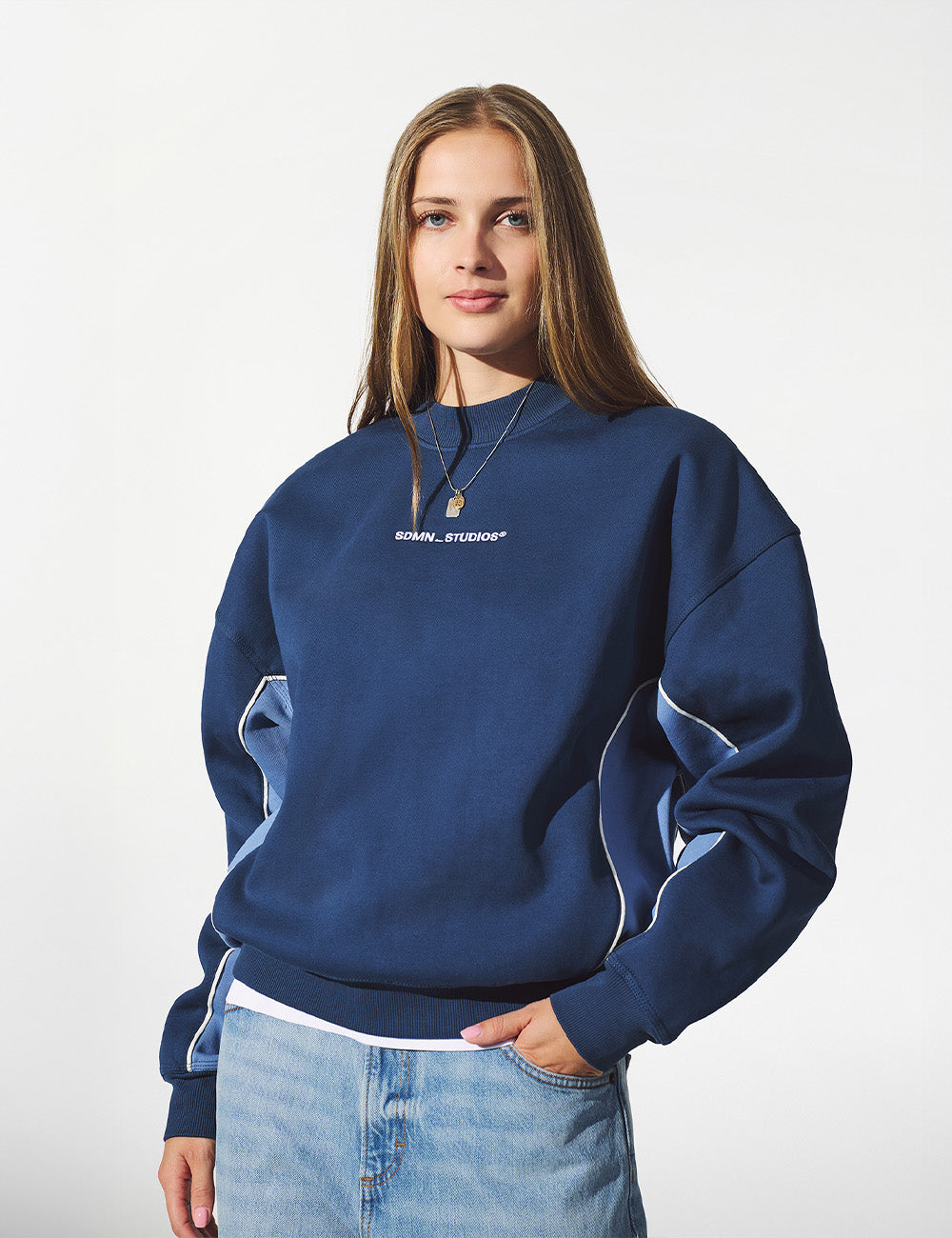 Studios ® Panel Sweater [Navy/Blue]