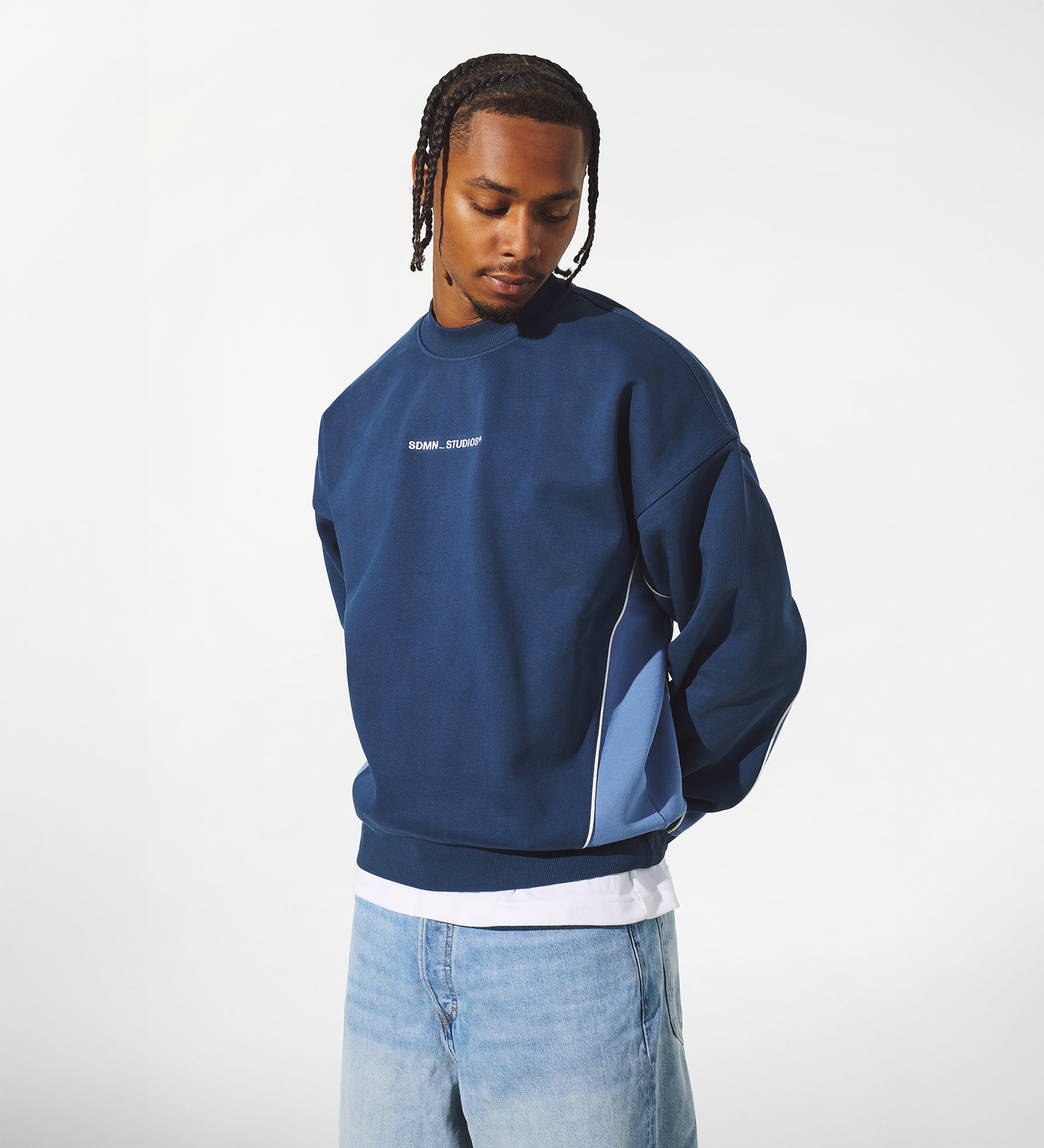 SY32 Mサイズ　カーキ　PANEL BORDER SWEATER Studios ® Panel Sweater [Navy/Blue]