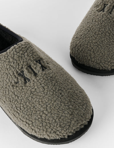 XIX Sherpa Slippers [Grey]